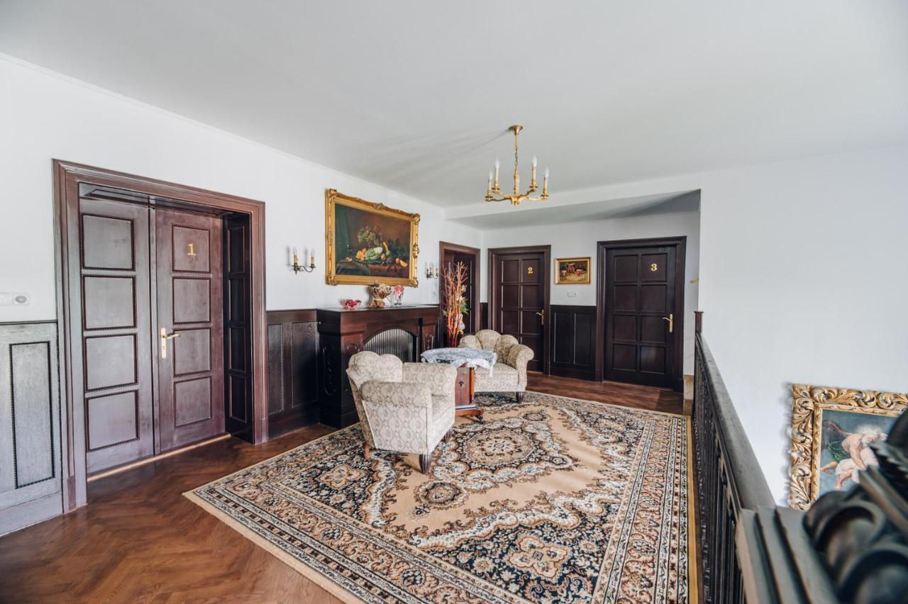 Villa Jkc Brno Exteriör bild